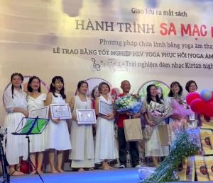 huấn luyện viên yoga