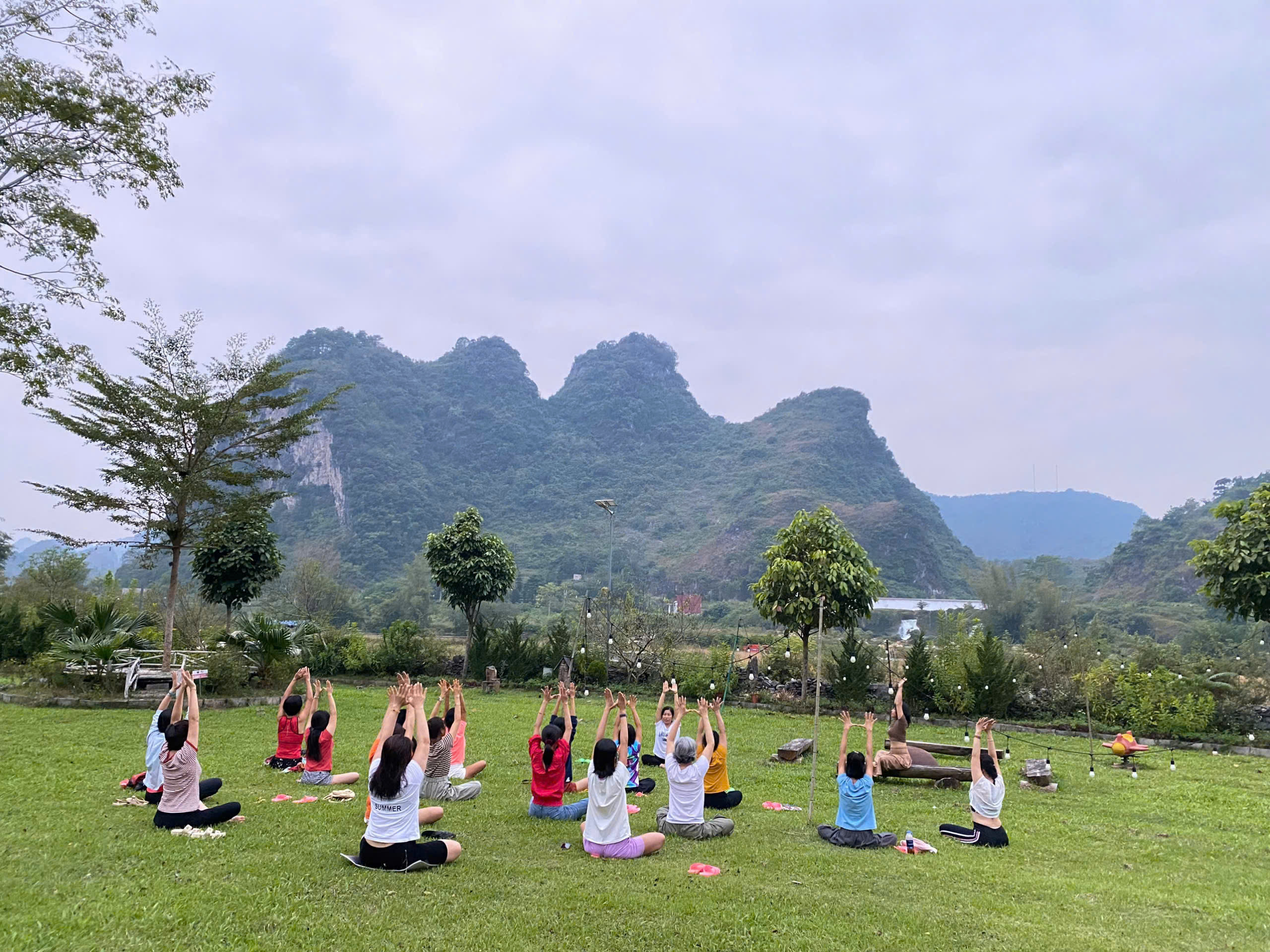 Có Nên Khởi Nghiệp Với Nghề Huấn Luyện Viên Yoga Không?